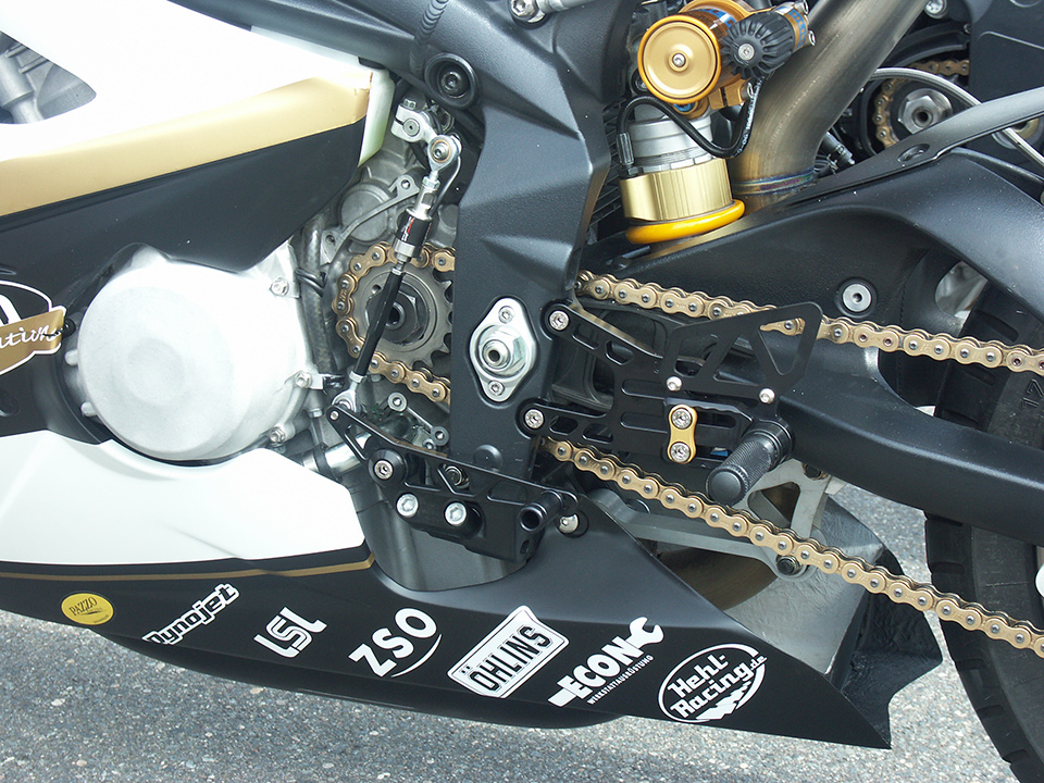 daytona 675 rearsets