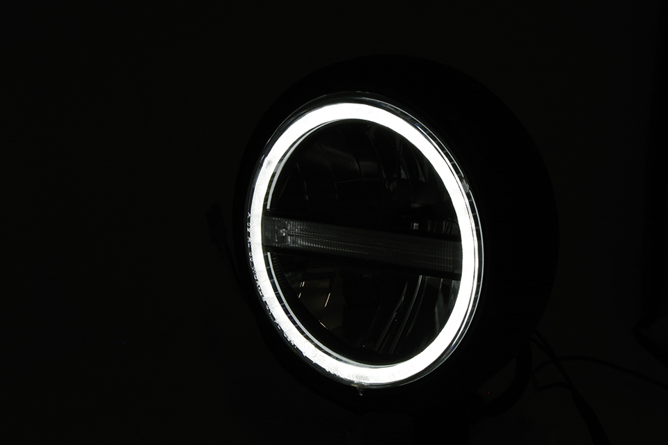 HIGHSIDER 5 3/4 Zoll LED-Scheinwerfer PECOS TYP 6 mit TFL, schwarz