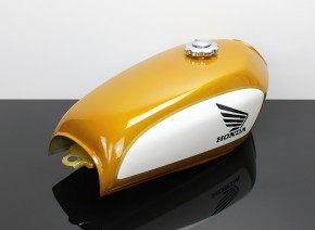 Painted Cafe-Racer Fueltank, Honda-Style, universal, ca. 2,4gal